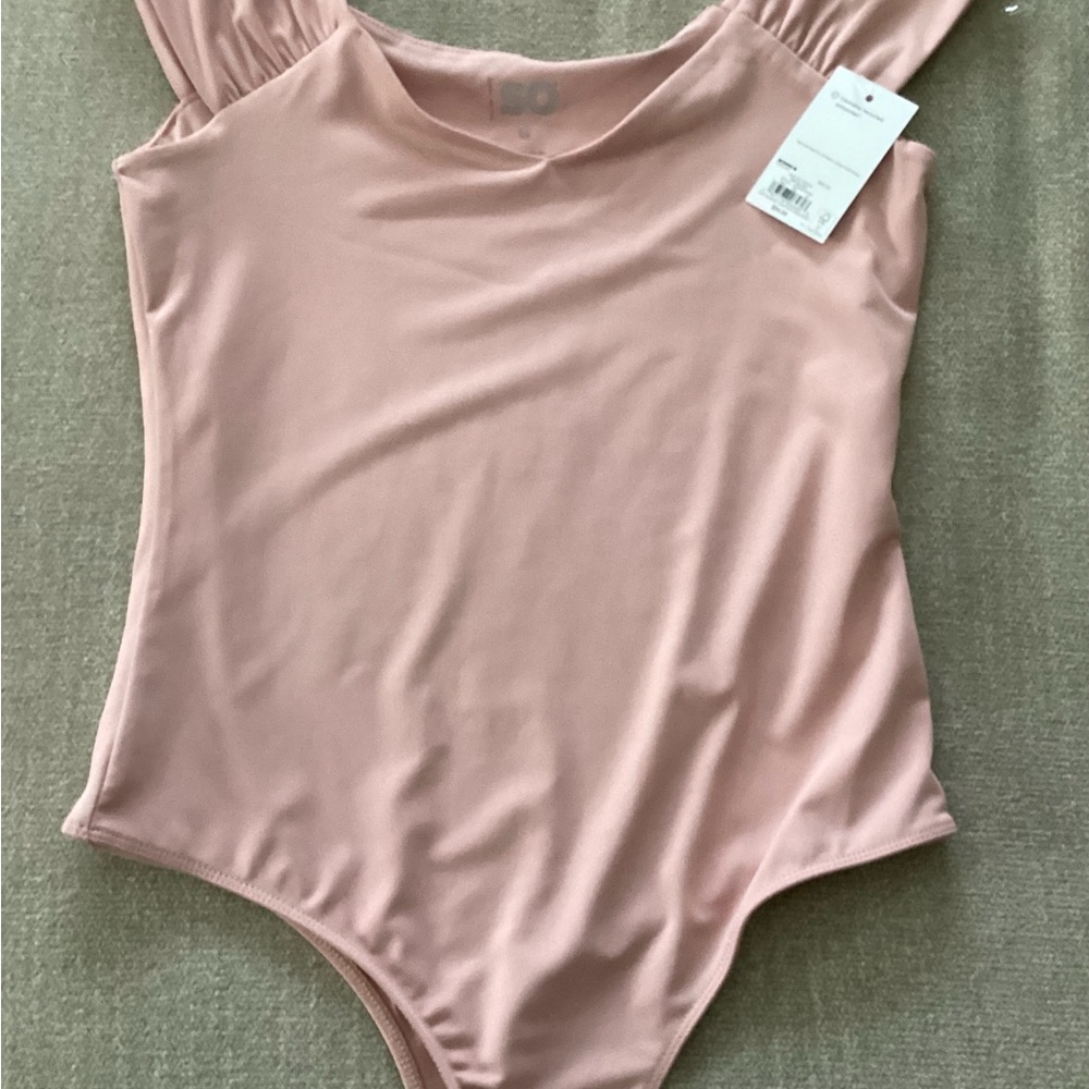 Juniors SO pink bodysuit